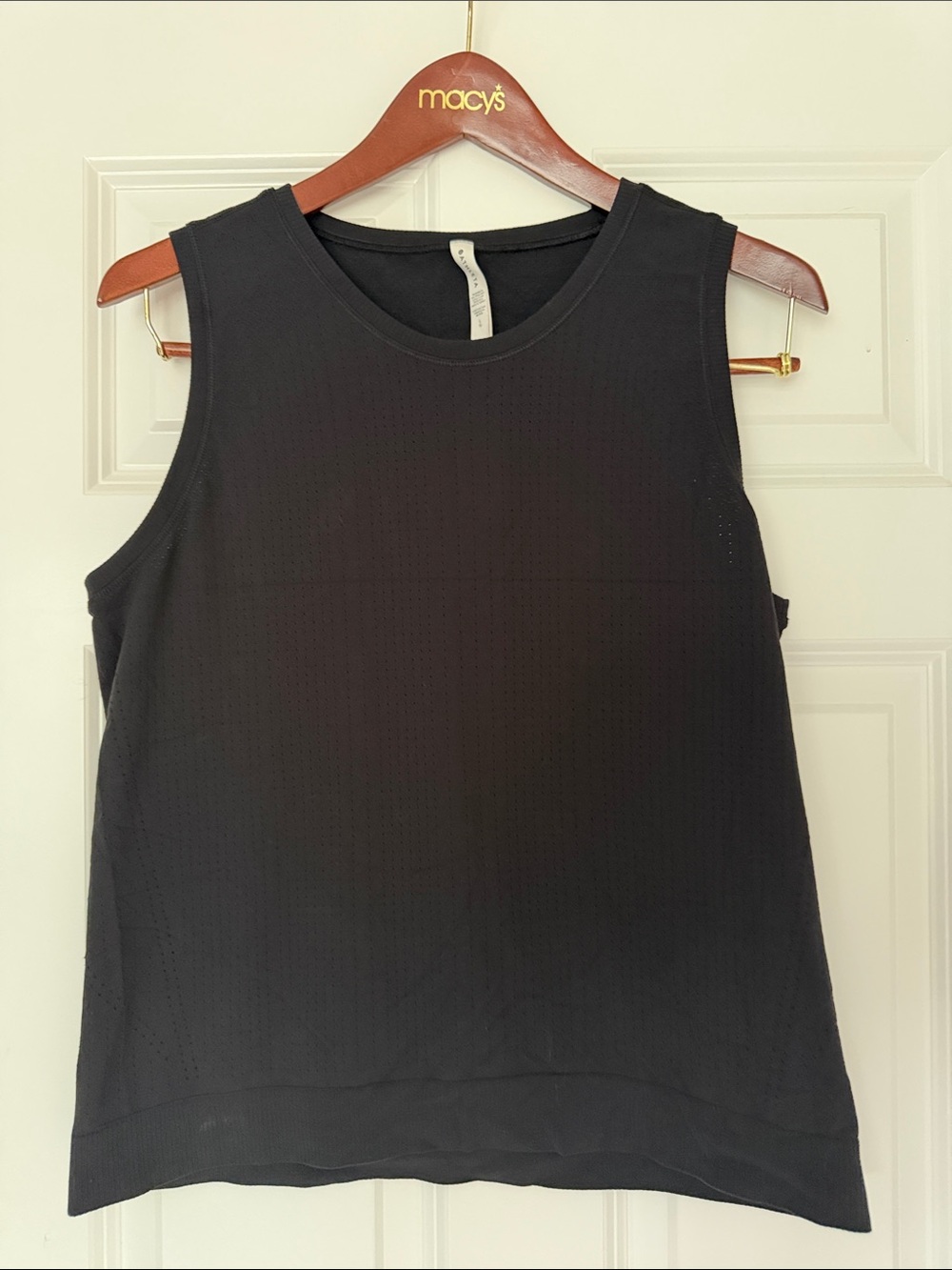 Athleta Black Sleeveless Ribbed Tank